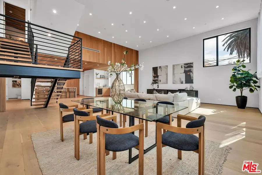611 Broadway Street, Venice, CA 90291 - #2