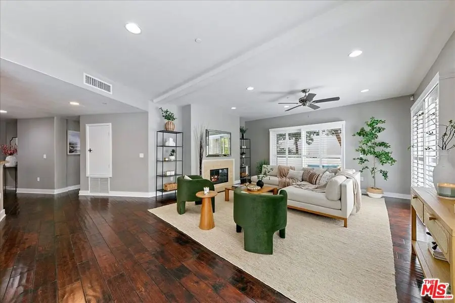 11115 Acama Street #107, Studio City, CA 91602 - #3