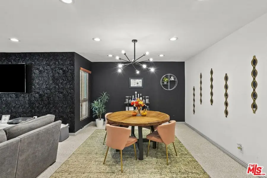 6752 Hillpark Drive #202, Los Angeles, CA 90068 - #3