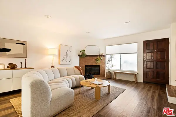 1906 W Victory Boulevard #9, Burbank, CA 91506