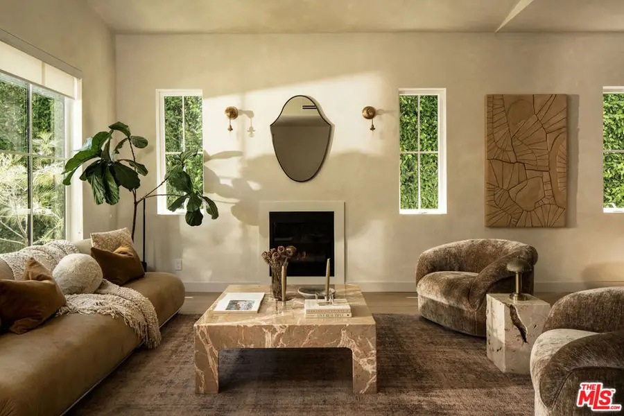5651 Clinton Street, Los Angeles, CA 90004 - #2