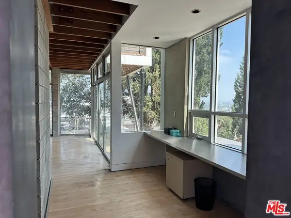 3800 Sunswept Drive, Studio City, CA 91604