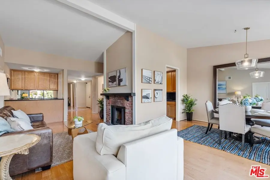306 Bora Bora Way #305, Marina Del Rey, CA 90292 - #2