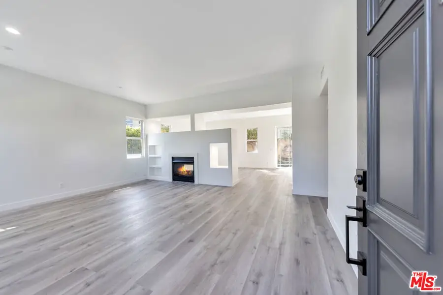 682 Oxford Avenue, Venice, CA 90291 - #2