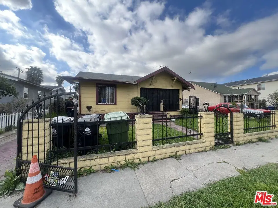 142 W 85th Street, Los Angeles, CA 90003 - #1