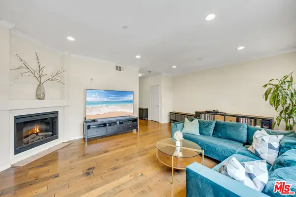3401 S Bentley Avenue #301, Los Angeles, CA 90034