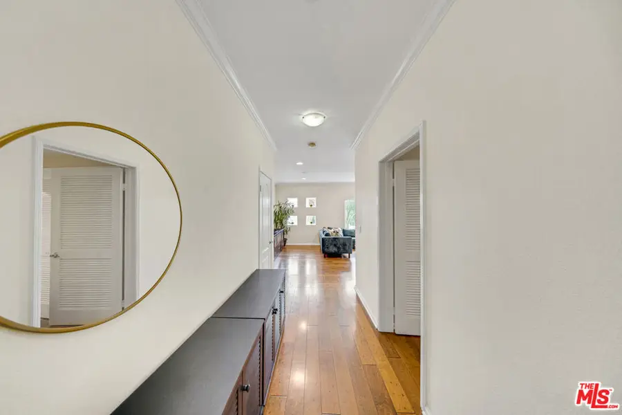 3401 S Bentley Avenue #301, Los Angeles, CA 90034 - #3