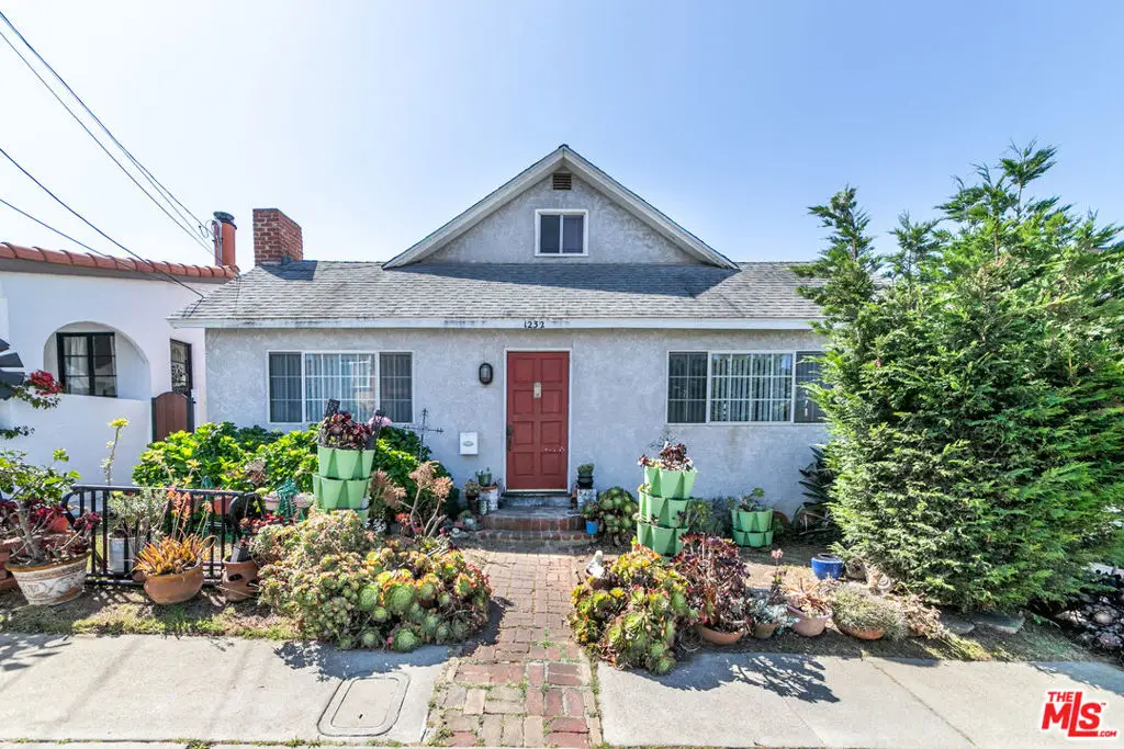 1232 1st Street, Hermosa Beach, CA 90254 - #1