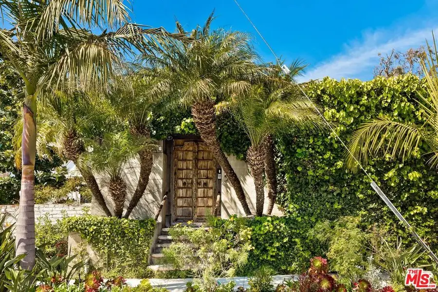 Address Withheld By Seller, Santa Monica, CA 90402 - #2