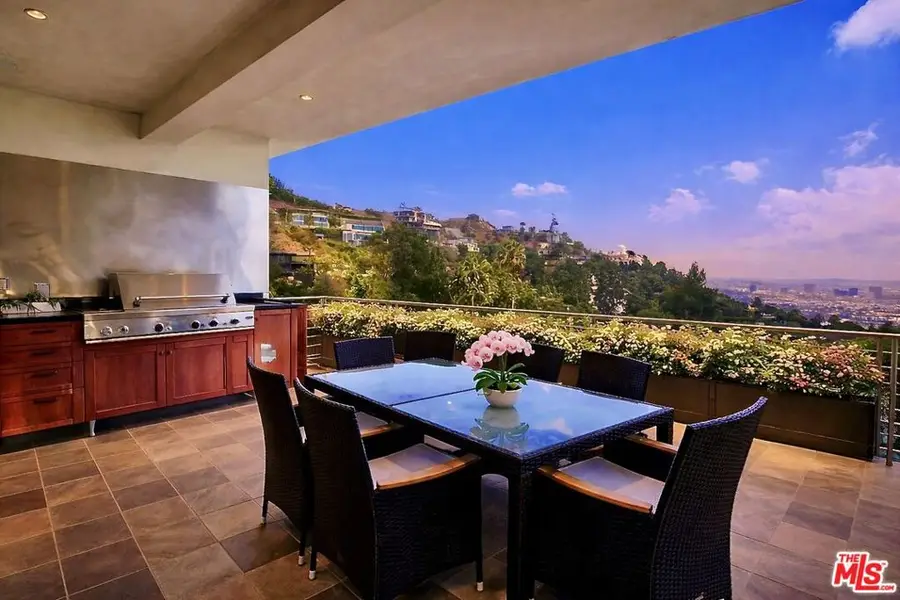 8835 Evanview Drive, Los Angeles, CA 90069 - #3