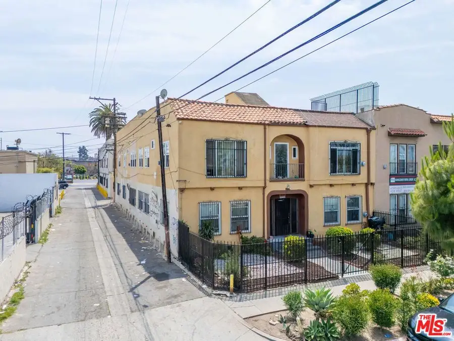 1014 W 57th Street, Los Angeles, CA 90037 - #2