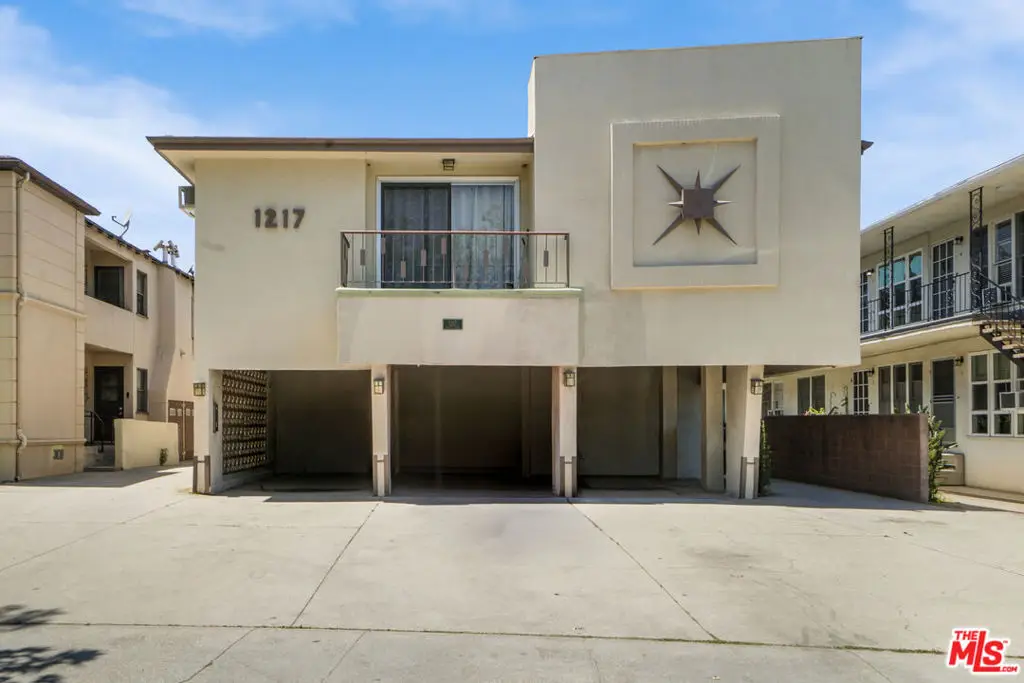 1217 S Orange Grove Avenue, Los Angeles, CA 90019 - #1
