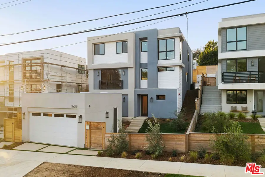 1609 N Coronado Street, Los Angeles, CA 90026 - #2