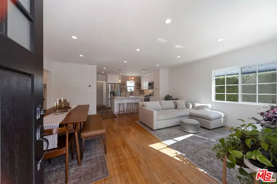 14333 Tiara Street, Van Nuys, CA 91401 - #2