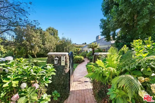 201 S Bristol Avenue, Los Angeles, CA 90049