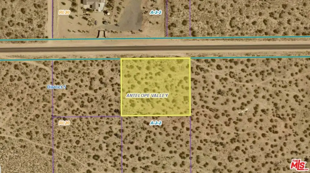 138 E Avenue O, Palmdale, CA 93591 - #1