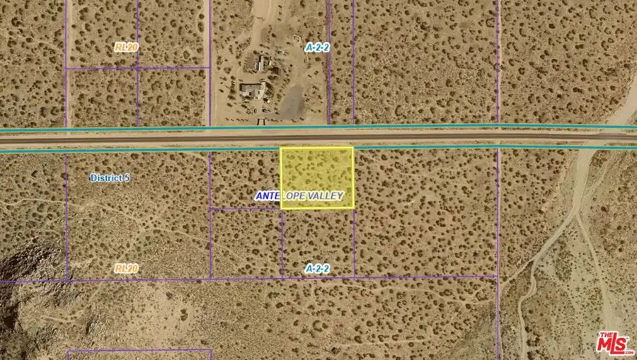 138 E Avenue O, Palmdale, CA 93591 - #2