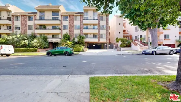 14569 Benefit Street #102, Sherman Oaks, CA 91403