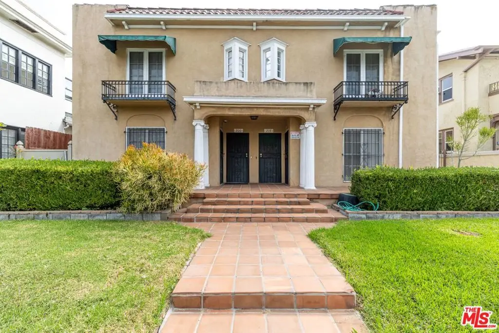 1206 3rd Avenue, Los Angeles, CA 90019 - #1