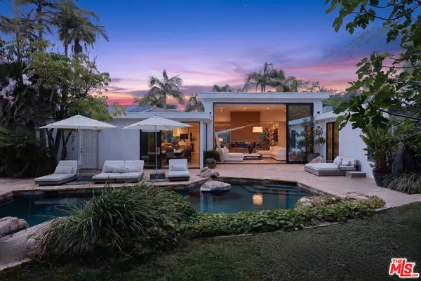 8382 Mulholland Drive, Los Angeles, CA 90046