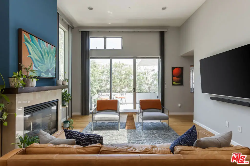 5936 Barton Avenue, Los Angeles, CA 90038 - #1