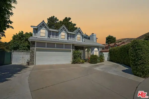11319 Goleta Street, Sylmar, CA 91342