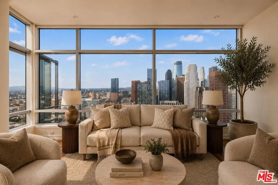 900 W Olympic Boulevard #34J, Los Angeles, CA 90015 - #2