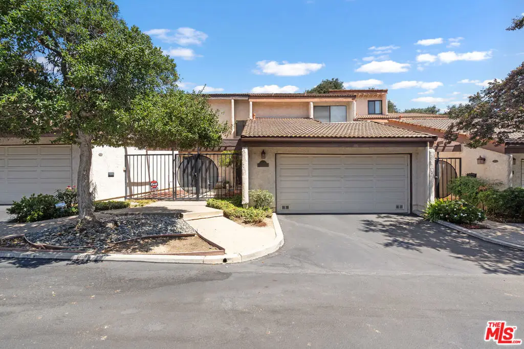 1114 Las Riendas Way, Pasadena, CA 91107 - #1