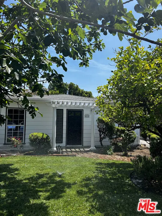 4232 Sunnyslope Ave., Sherman Oaks, CA 91423