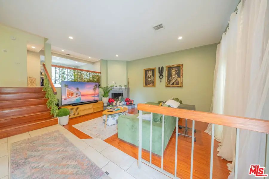 20737 Roscoe Boulevard #704, Winnetka, CA 91306 - #3