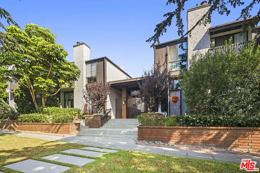 925 14th Street #19, Santa Monica, CA 90403 - #2