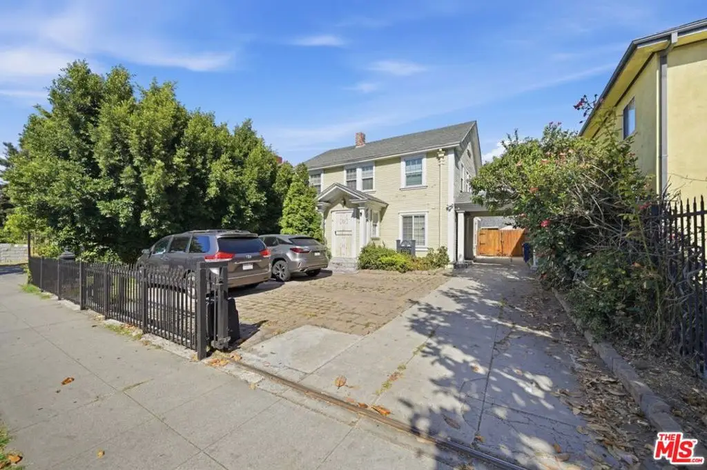 1220 Crenshaw Boulevard, Los Angeles, CA 90019 - #1