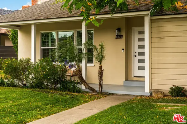 2616 N Buena Vista Street, Burbank, CA 91504