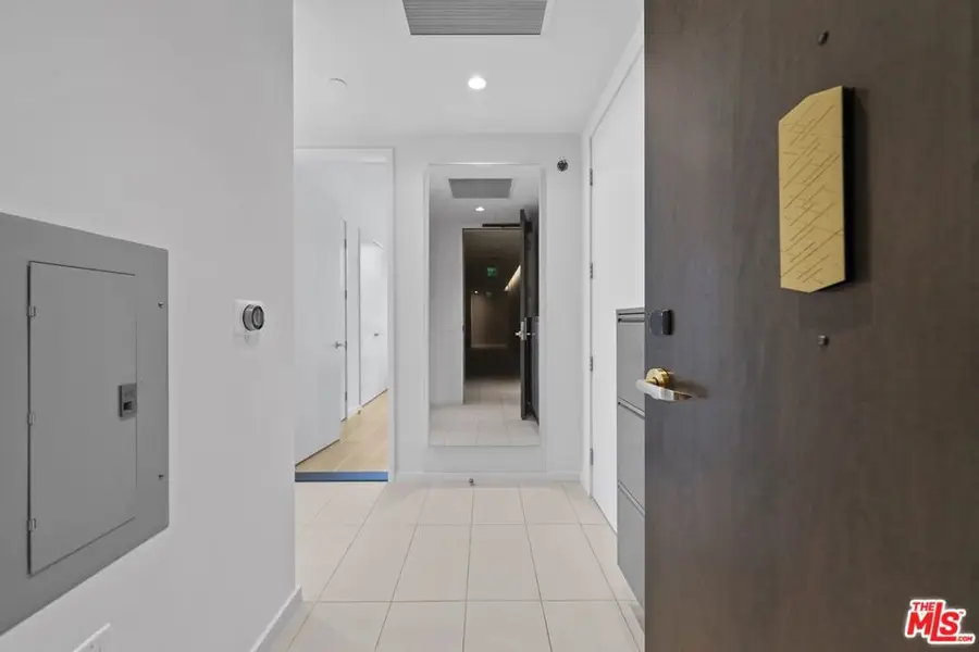 889 Francisco Street #1508, Los Angeles, CA 90017 - #3