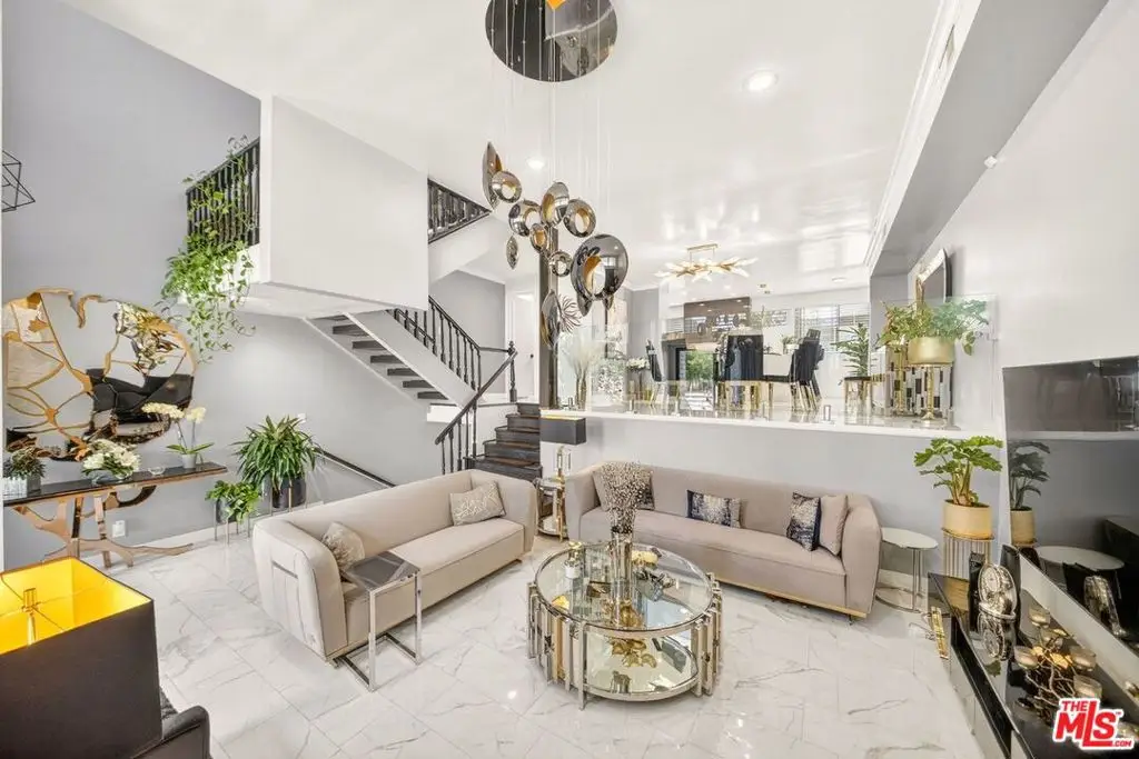 5305 White Oak Avenue #F, Encino, CA 91316 - #1