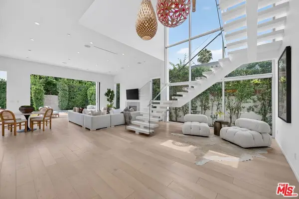 6356 W 5th Street, Los Angeles, CA 90048