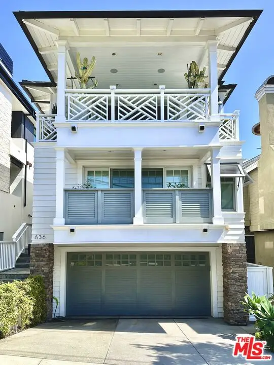 636 12th Street, Manhattan Beach, CA 90266 - #1