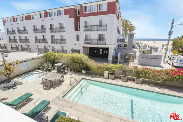 22 Navy Street #205, Venice, CA 90291