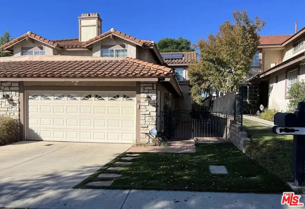 5407 Isabella Court, Agoura Hills, CA 91301 - #1