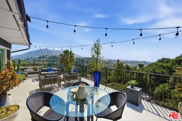 7010 Loyal Trail, Los Angeles, CA 90068
