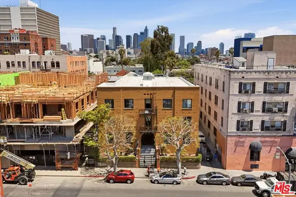 676 S Coronado Street, Los Angeles, CA 90057