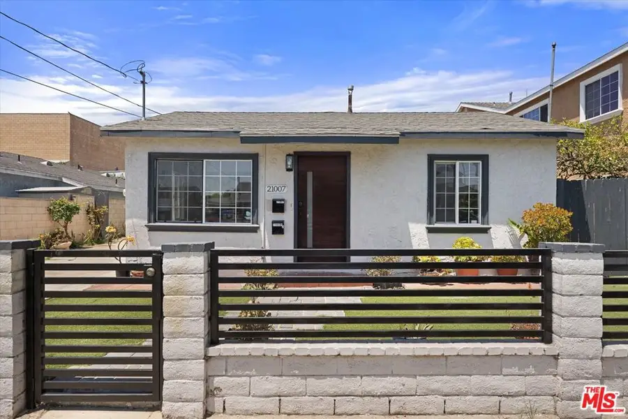 21007 Shearer Avenue, Carson, CA 90745 - #2