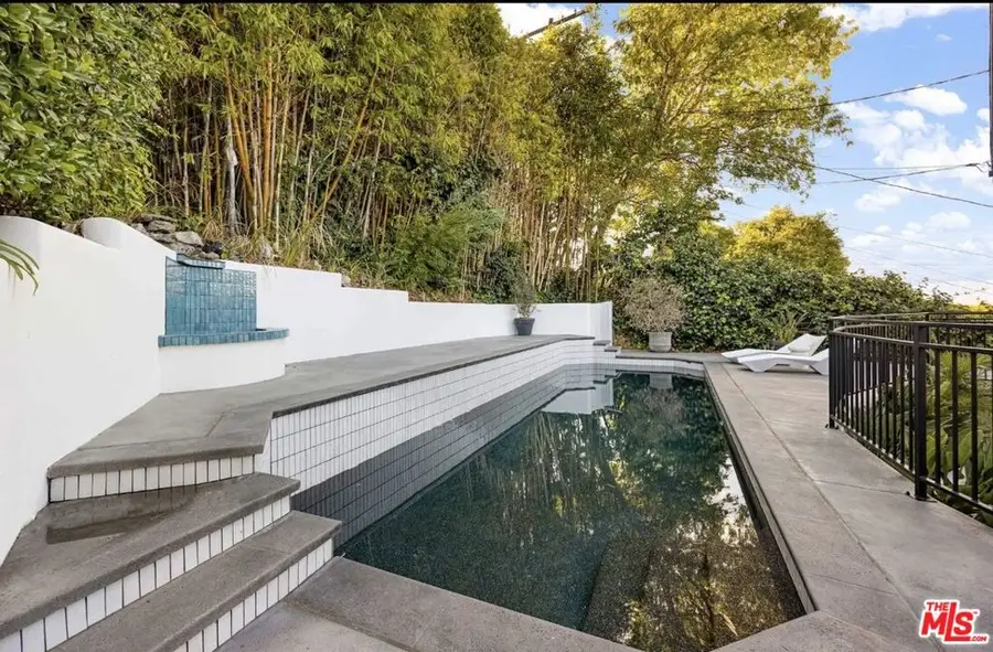 4041 Davana Road, Sherman Oaks, CA 91423 - #2