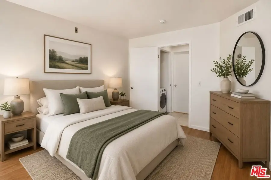 20253 Keswick Street #205, Winnetka, CA 91306 - #3