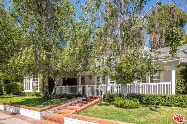 1134 San Ysidro Drive, Beverly Hills, CA 90210