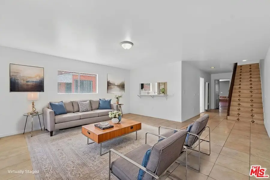 913 E 92nd Street, Los Angeles, CA 90002 - #3