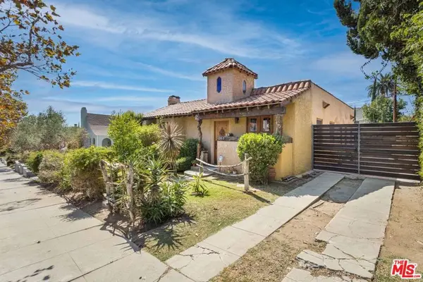 1309 Carmona Avenue, Los Angeles, CA 90019
