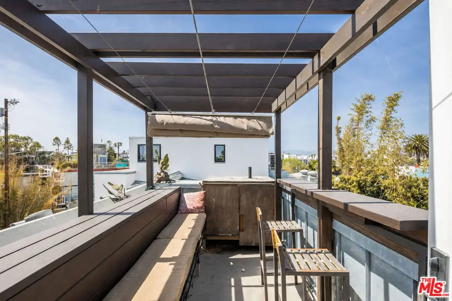 815 Hampton Drive #2, Venice, CA 90291 - #2
