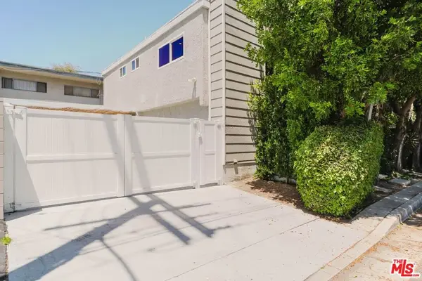 4405 Ventura Canyon Avenue, Sherman Oaks, CA 91423