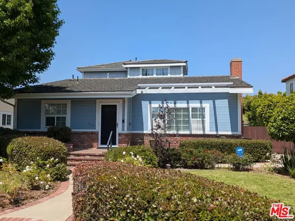 3158 Grand View Boulevard, Los Angeles, CA 90066
